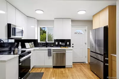 2823 N Madison Street, Denver, CO 80205 - Photo 7
