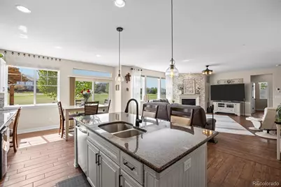 26875 E Clifton Place, Aurora, CO 80016 - Photo 9
