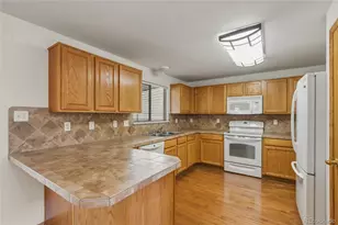 11351 Oswego St, Commerce City, CO 80640 - Photo 13