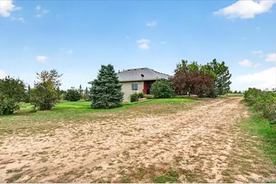 55739 E Apache Place, Strasburg, CO 80136 - Photo 31