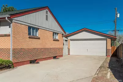 7220 Avrum Drive, Denver, CO 80221 - Photo 3