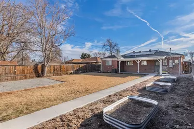 2885 Oneida Street, Denver, CO 80207 - Photo 3