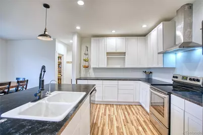 330 Buckeye Avenue, Johnstown, CO 80534 - Photo 5