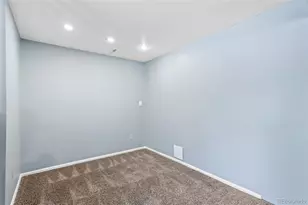 1495 S Biscay Ct, Aurora, CO 80017 - Photo 17
