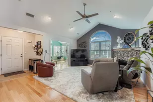 19393 E Asbury Dr, Aurora, CO 80013 - Photo 7