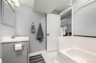 639 W Jamison Cir, Littleton, CO 80120 - Photo 33