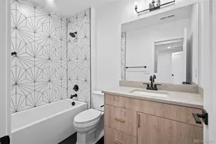 2451 Lawrence St, Denver, CO 80205 - Photo 41