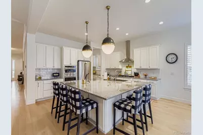 27460 E Lakeview Drive, Aurora, CO 80016 - Photo 5