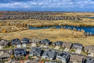 27460 E Lakeview Dr, Aurora, CO 80016 - Photo 39