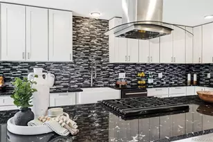 30 S Moline St, Aurora, CO 80012 - Photo 15