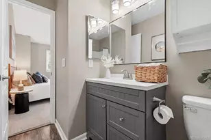 30 S Moline St, Aurora, CO 80012 - Photo 29