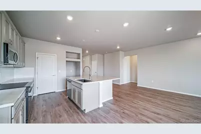 5004 N Tempe Street, Aurora, CO 80019 - Photo 5