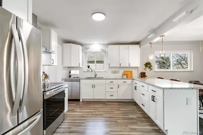 7675 W 25th Avenue, Lakewood, CO 80214 - Photo 15