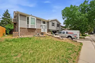 7649 W Frost Dr, Littleton, CO 80128 - Photo 33