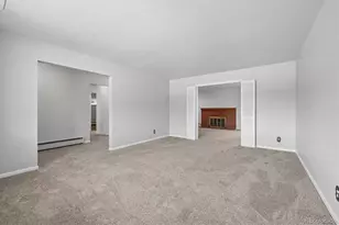 2180 E Columbia Pl, Denver, CO 80210 - Photo 9