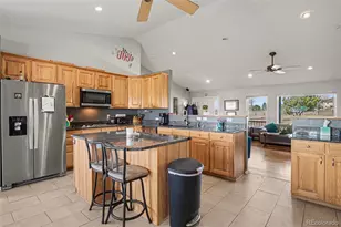 937 Snow Lake Ct, Watkins, CO 80137 - Photo 13