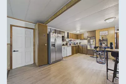 10201 Riverdale Road, Thornton, CO 80229 - Photo 7