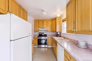 10931 Tennyson Ct, Westminster, CO 80031 - Photo 3
