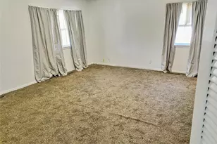 222 Cimarron, La Junta, CO 81050 - Photo 5
