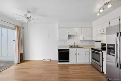 7002 S Knolls Way, Centennial, CO 80122 - Photo 7