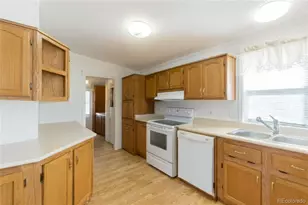 9024 Madeleine St, Denver, CO 80260 - Photo 15