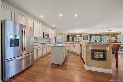 8251 S Quatar Circle, Aurora, CO 80016 - Photo 13