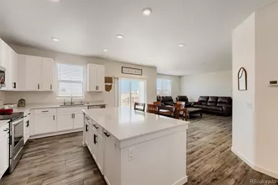 46557 Sunrise Court, Bennett, CO 80102 - Photo 3
