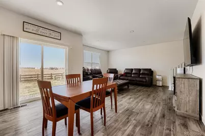 46557 Sunrise Court, Bennett, CO 80102 - Photo 7