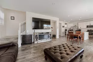 46557 Sunrise Ct, Bennett, CO 80102 - Photo 11