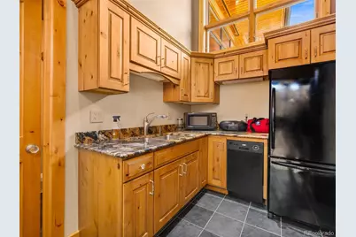 183 E Greenway Avenue, Pueblo, CO 81007 - Photo 33