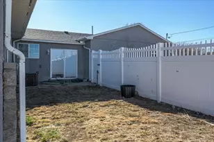 2 Meadow Ln, Swink, CO 81077 - Photo 17