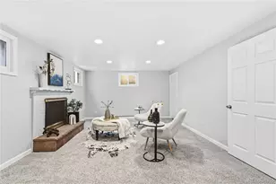 2110 Applewood Dr, Lakewood, CO 80215 - Photo 19