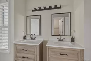19333 E Prentice Pl, Centennial, CO 80015 - Photo 45