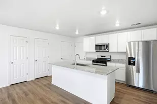 6545 N Nepal St, Aurora, CO 80019 - Photo 7