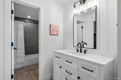 7079 S Locust Place, Centennial, CO 80112 - Photo 29