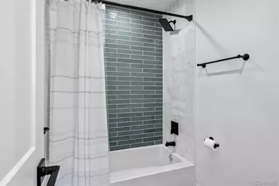 7079 S Locust Place, Centennial, CO 80112 - Photo 29