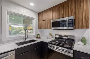 6703 S Locust Ct, Centennial, CO 80112 - Photo 9