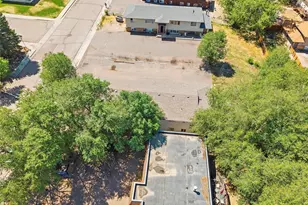 340 Gahart Dr, Colorado Springs, CO 80916 - Photo 43