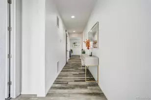 21929 E Stanford Cir, Aurora, CO 80015 - Photo 3