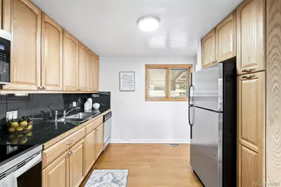 4831 E Asbury Avenue, Denver, CO 80222 - Photo 7