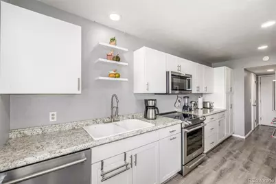 5724 W 71st Avenue, Arvada, CO 80003 - Photo 9