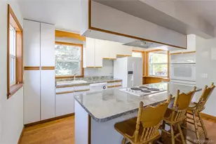 425 S Uvalda Cir, Aurora, CO 80012 - Photo 9