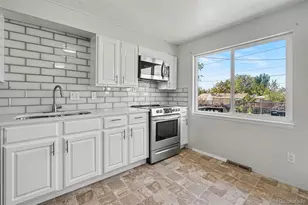 3241 Billings St, Aurora, CO 80011 - Photo 7