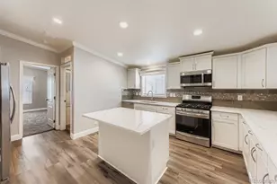 8048 N Jasmine Street W, Dupont, CO 80024 - Photo 3