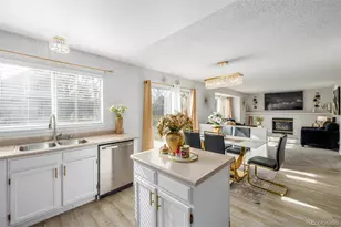 2884 S Salida Ct, Aurora, CO 80013 - Photo 23