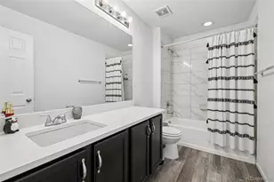 21929 E Stanford Cir, Aurora, CO 80015 - Photo 35