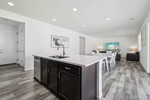 21929 E Stanford Cir, Aurora, CO 80015 - Photo 9