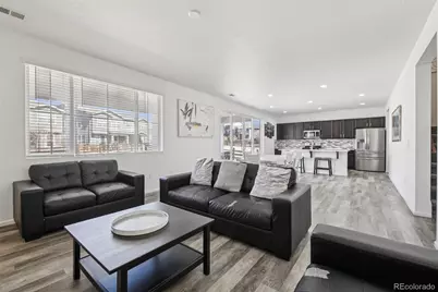 21929 E Stanford Circle, Aurora, CO 80015 - Photo 5