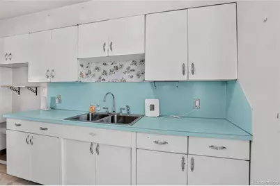 1133 Kingston Street, Aurora, CO 80010 - Photo 7