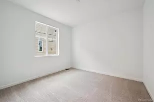 25070 E 42nd Ave, Aurora, CO 80019 - Photo 13